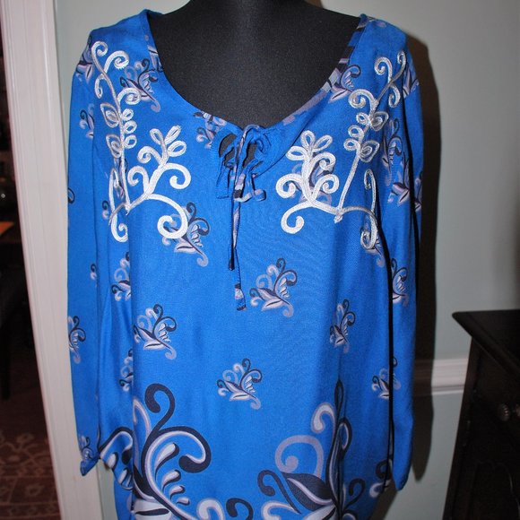 NWOT Tunic - Picture 1 of 2